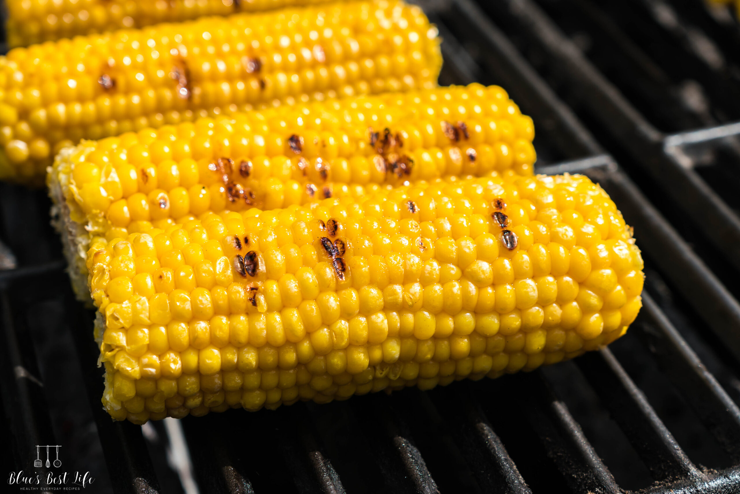 Grilling corn on the grill.
