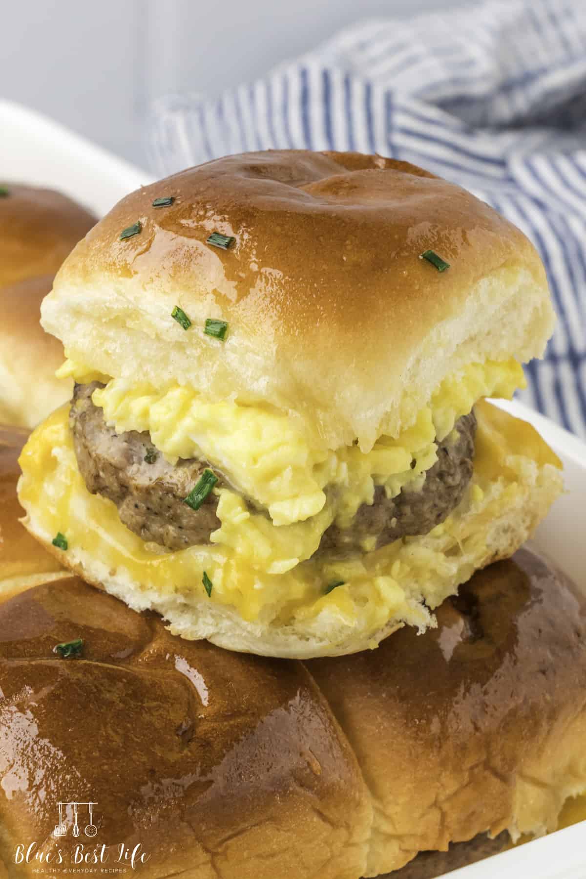 A close up of the breakfast sliders. 