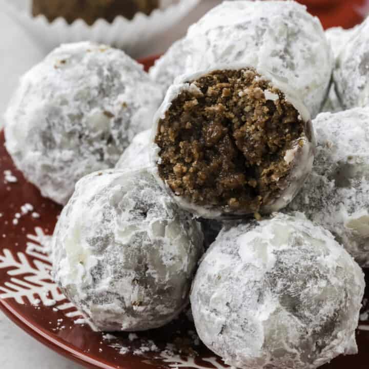 Traditional Boozy Rum Balls With Vanilla Wafers Blues Best Life
