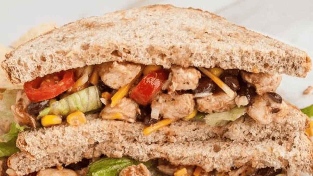 BBQ Chopped Chicken Sandwiches