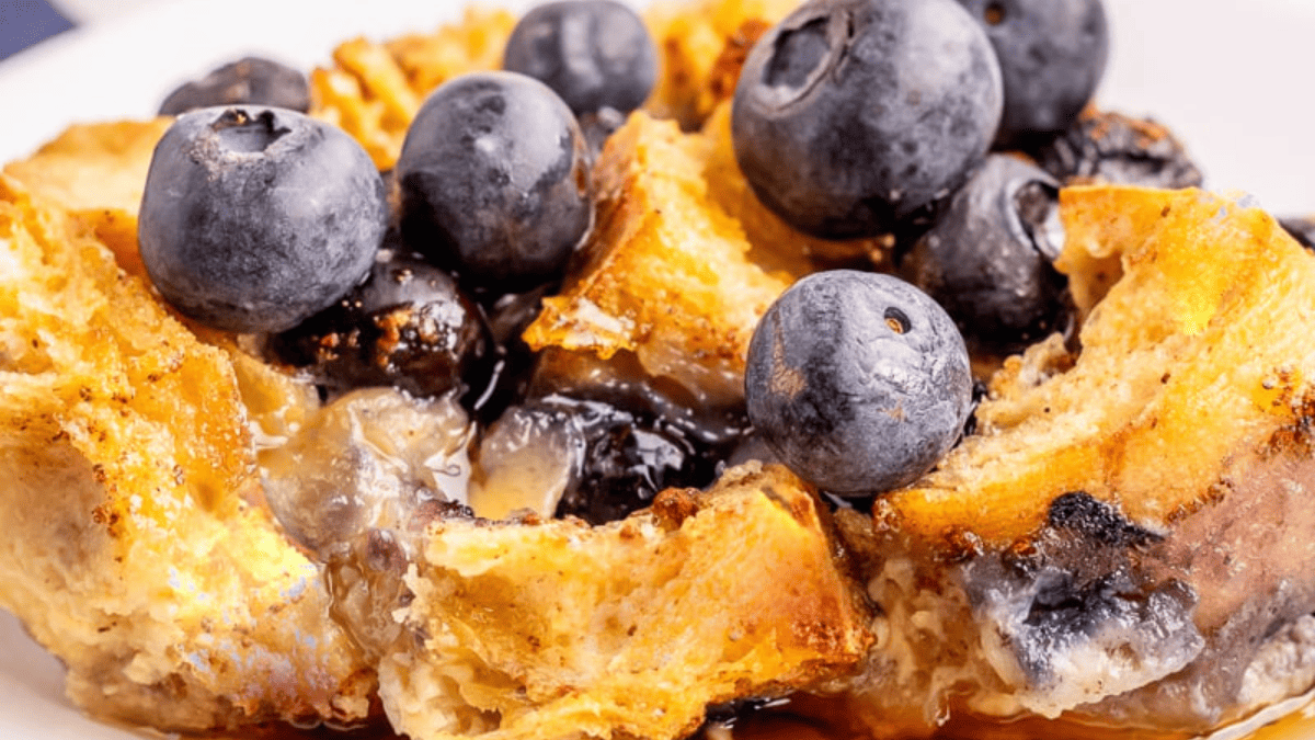 Easy Blueberry French Toast Casserole
