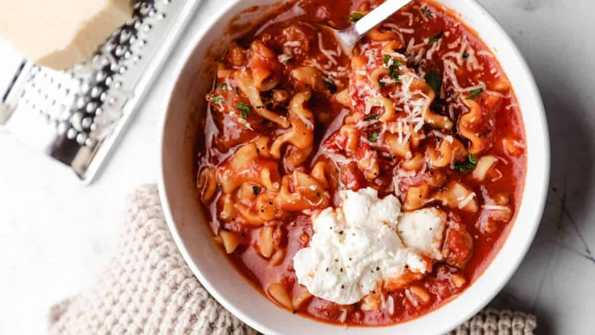Slow Cooker Lasagna Soup