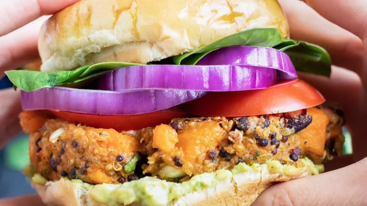 Sweet Potato Black Bean Veggie Burger