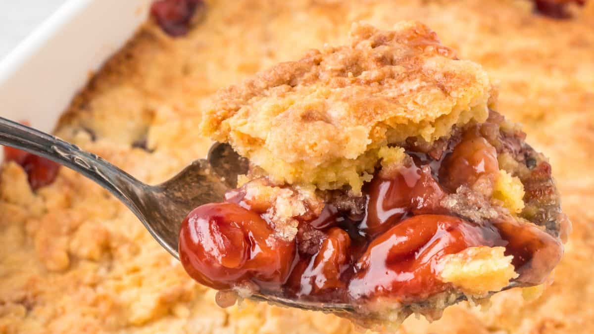 Easy Cherry Cobbler With Boxed Cake Mix Recipe