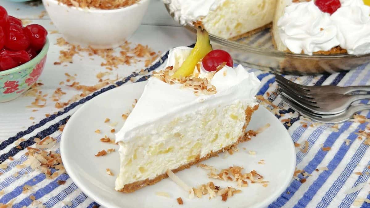 No-Bake Pina Colada Pie