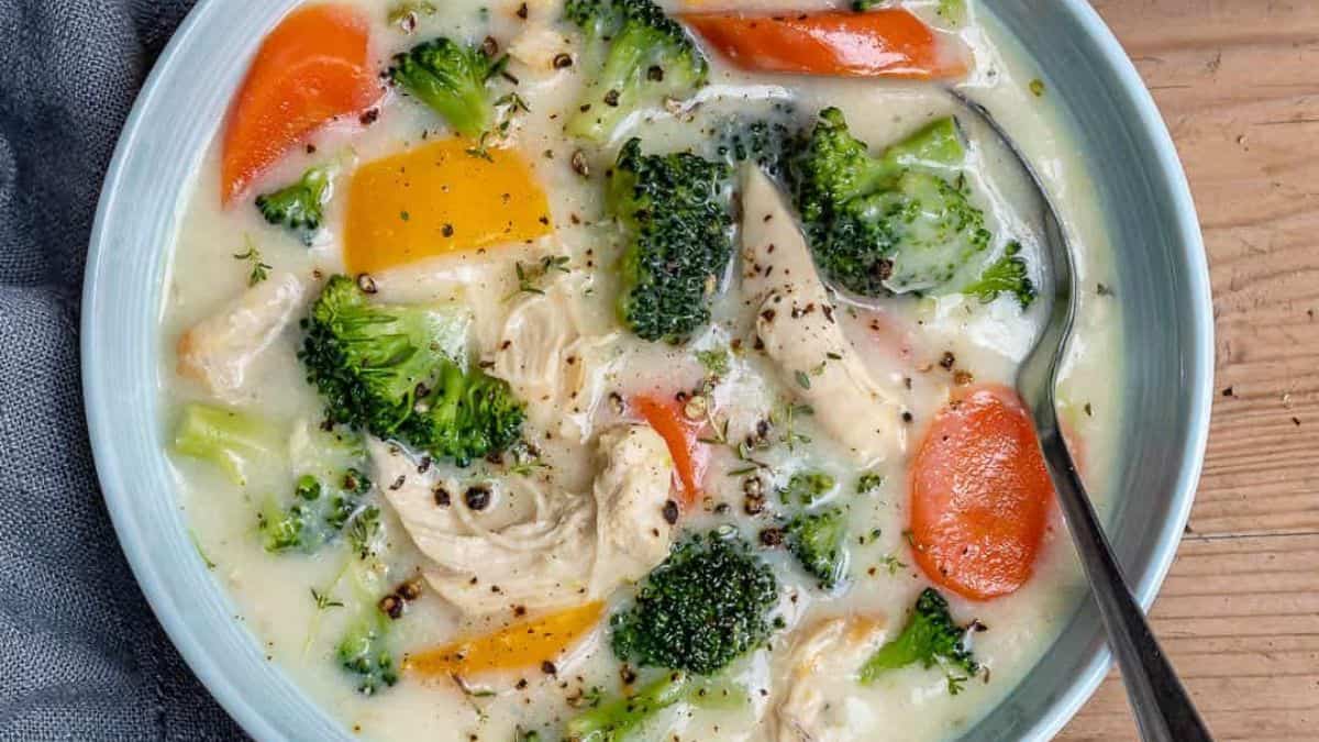 Creamy Chicken Broccoli Soup