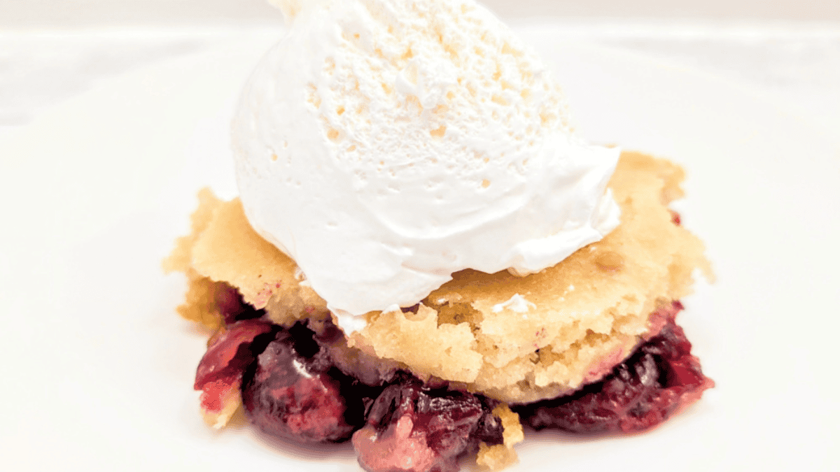 Slow Cooker Cranberry Cobbler