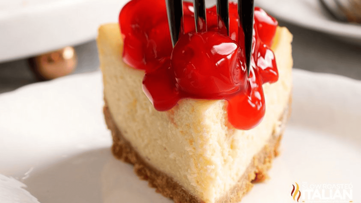 Crock Pot Creamy Cheesecake