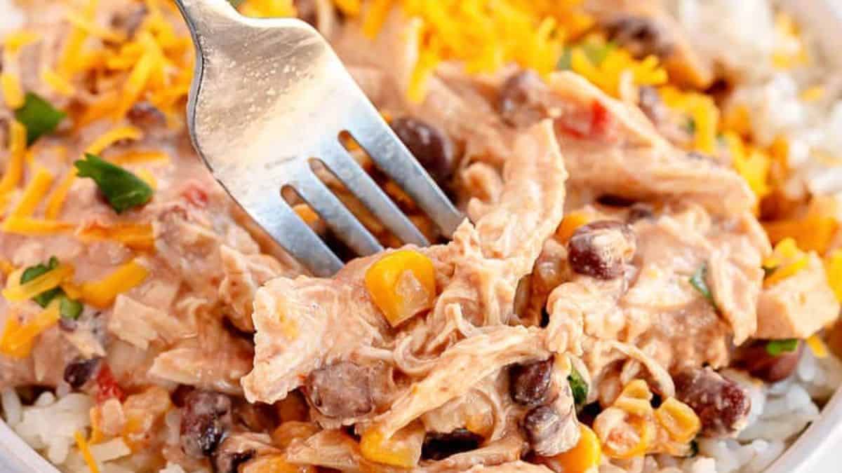 Easy Creamy Crockpot Mexican Chicken