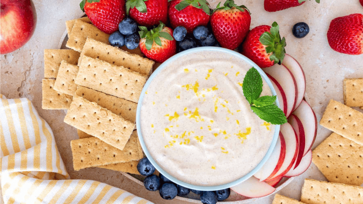 Greek Yogurt Fruit Dip