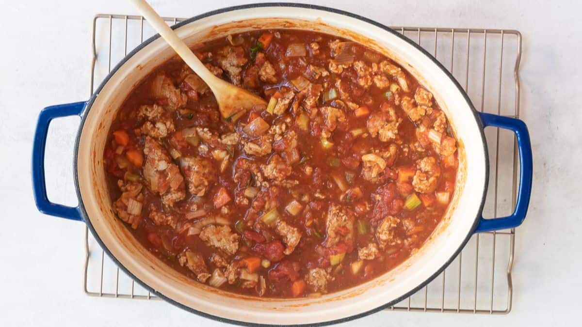 Delicious EASY Ground Turkey Meat Sauce Recipe