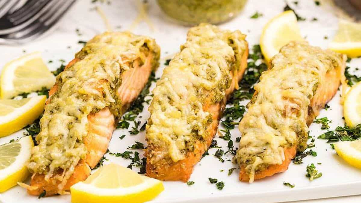 Air Fryer Parmesan Pesto Crusted Salmon Fillets