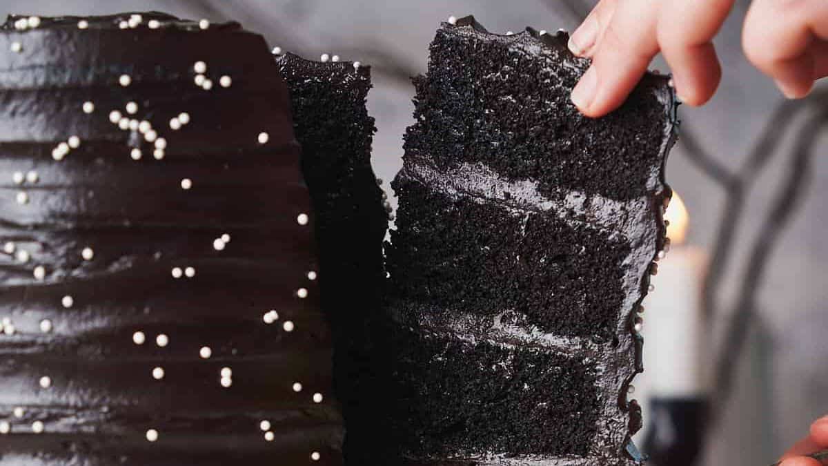 Black Velvet Cake