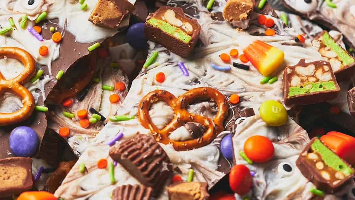 Halloween Chocolate Bark