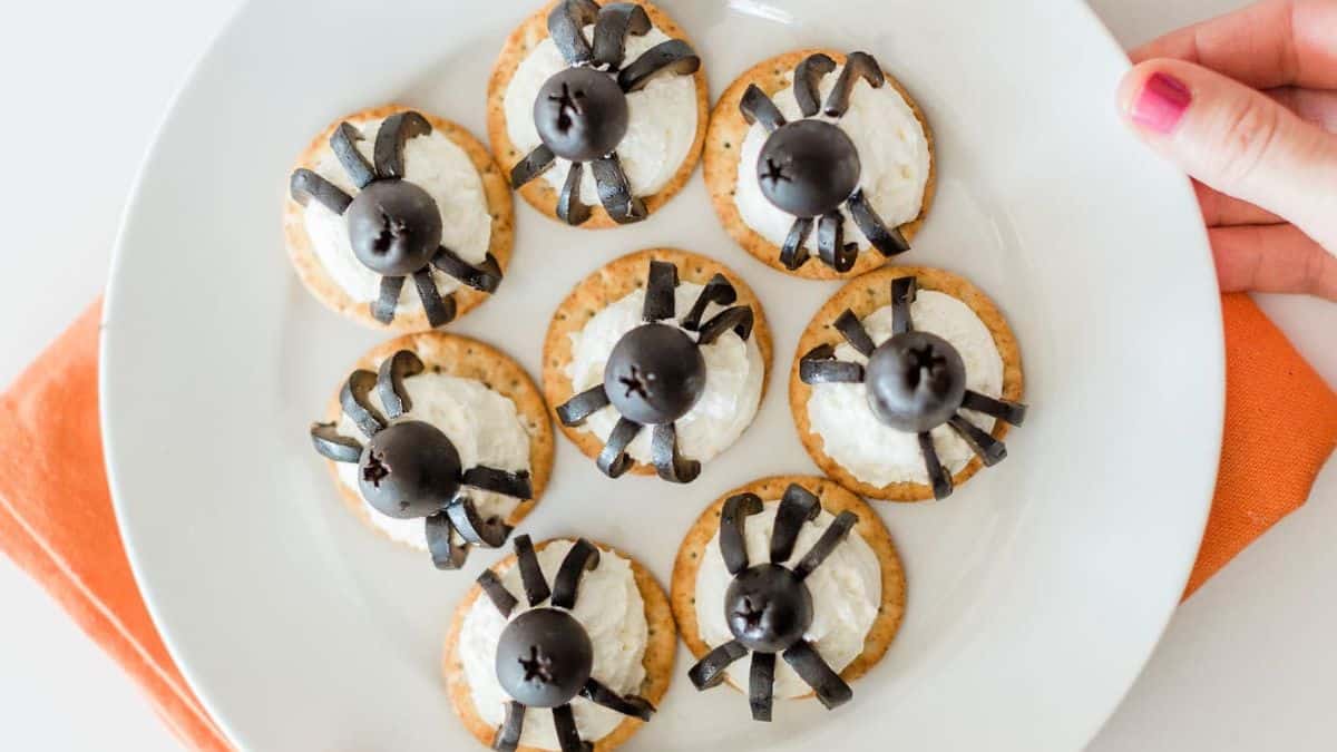 Halloween Spider Crackers
