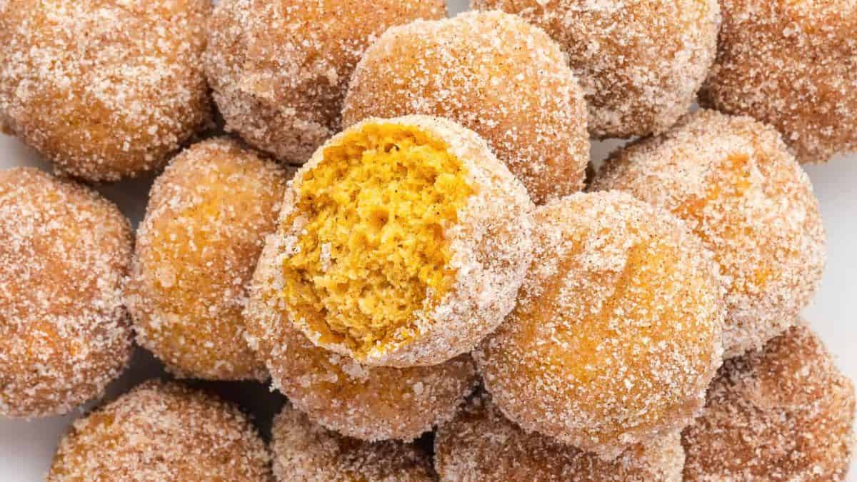 Pumpkin Donut Holes&nbsp;