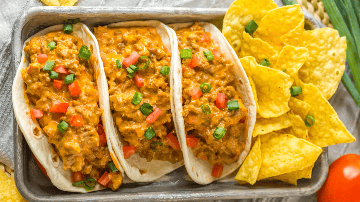 Slow Cooker Rotel Tacos