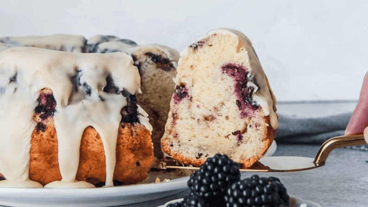 White Chocolate Blackberry Cake