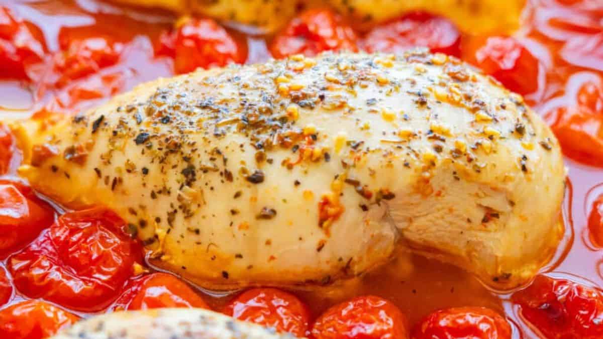 Baked Chicken And Cherry Tomatoes