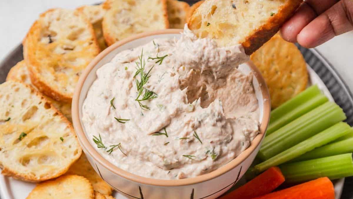 Salmon Dip With Canned Salmon