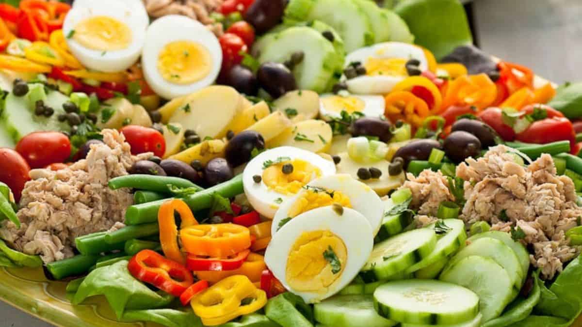 Salmon Ni&ccedil;oise Salad