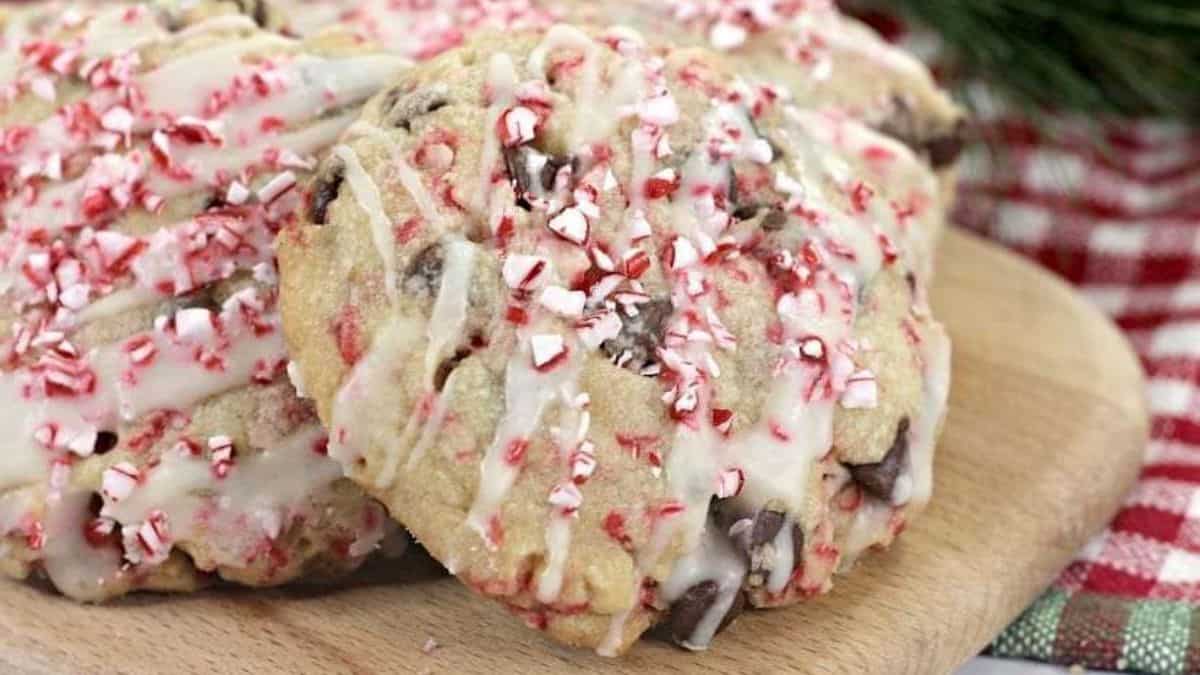 Amish Sugar Peppermint Chocolate Chip Cookies