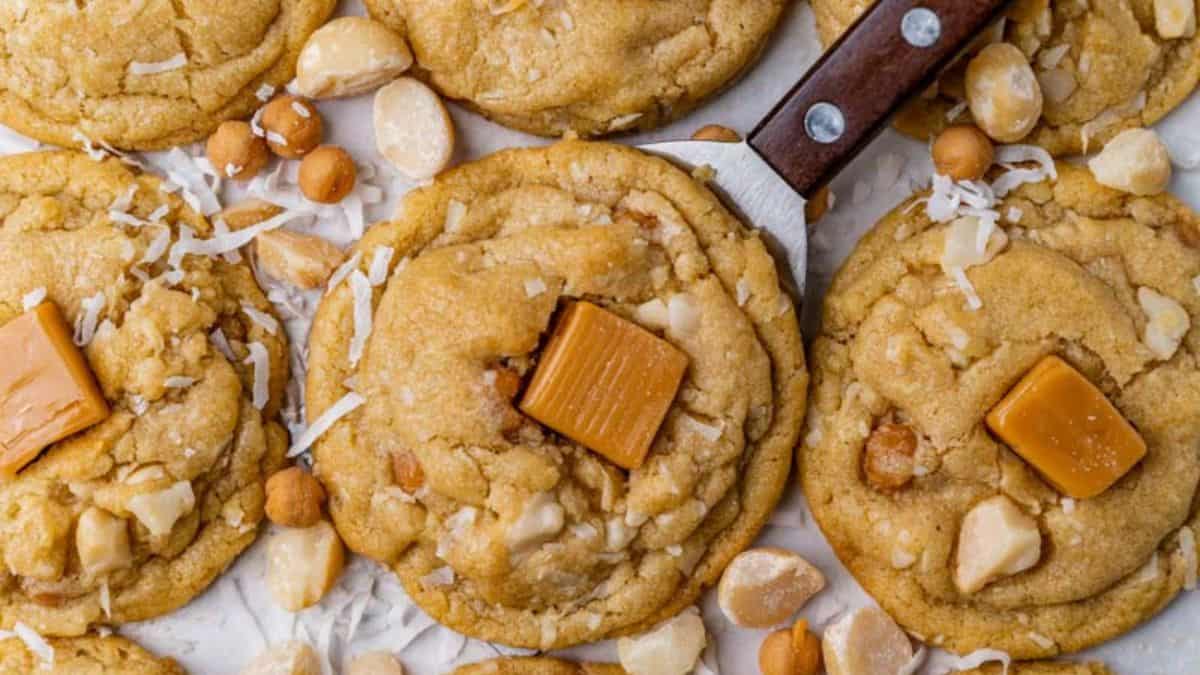 Coconut Caramel Macadamia Nut Cookies