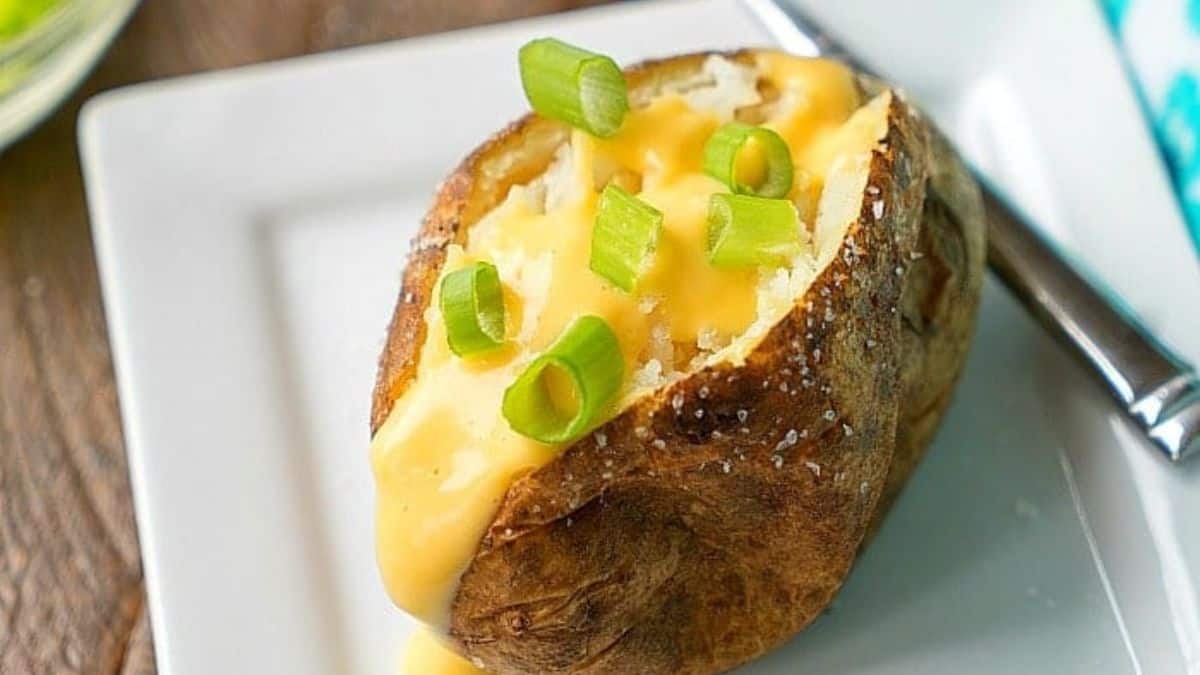 Fluffy Crockpot Baked Potatoes