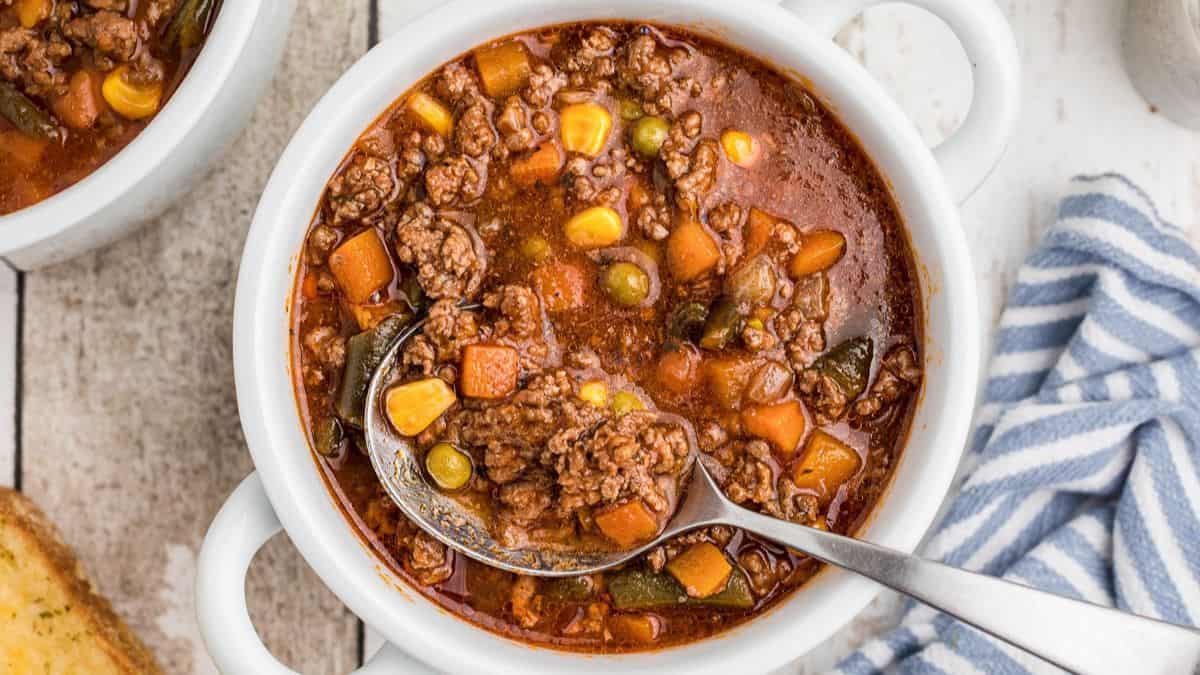 Slow Cooker Hamburger Soup