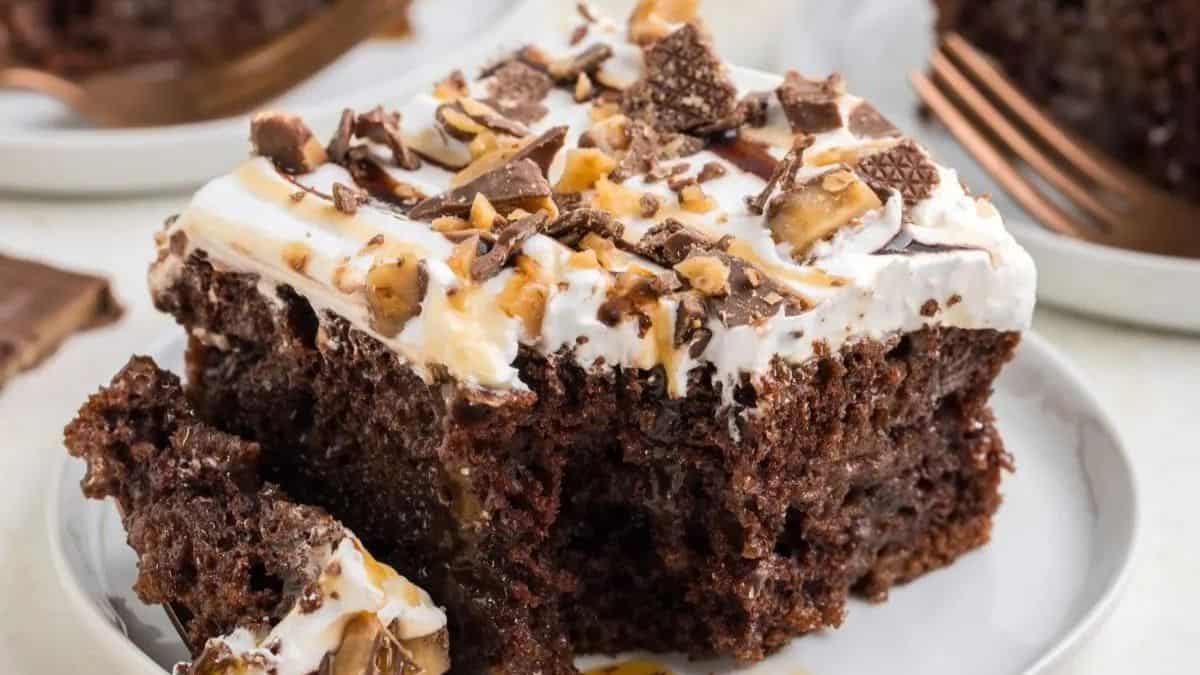 Heath Bar Poke Cake