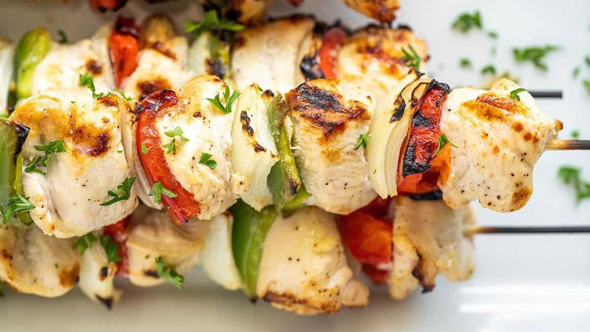 Grilled Pepper and Chicken Kebabs