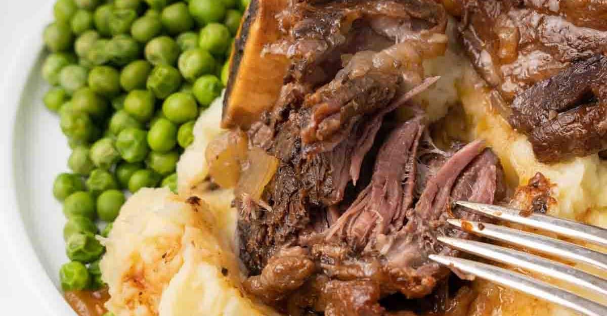 Slow Cooker Guinness Beef Ribs