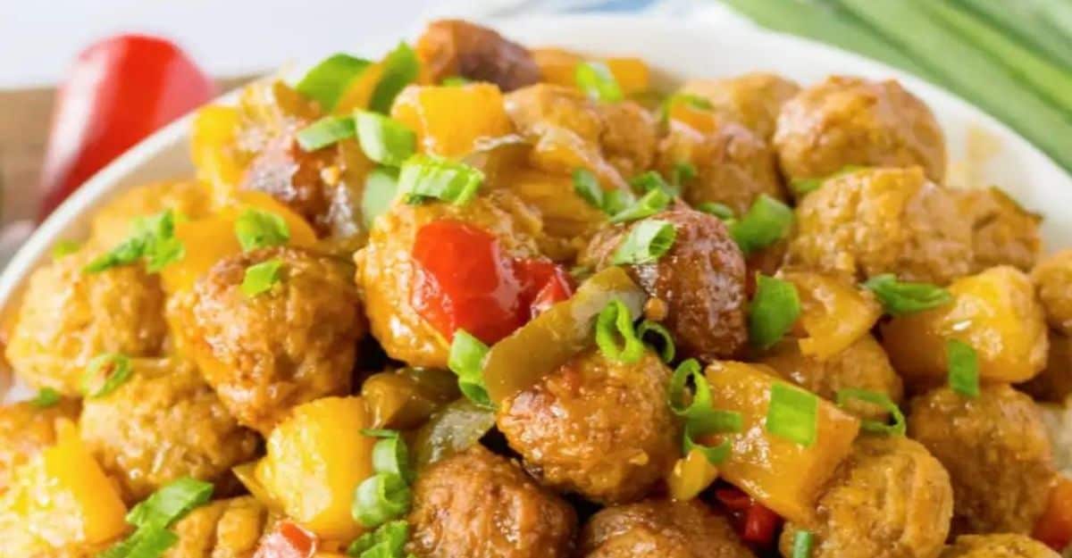 Slow Cooker Hawaiian Meatballs