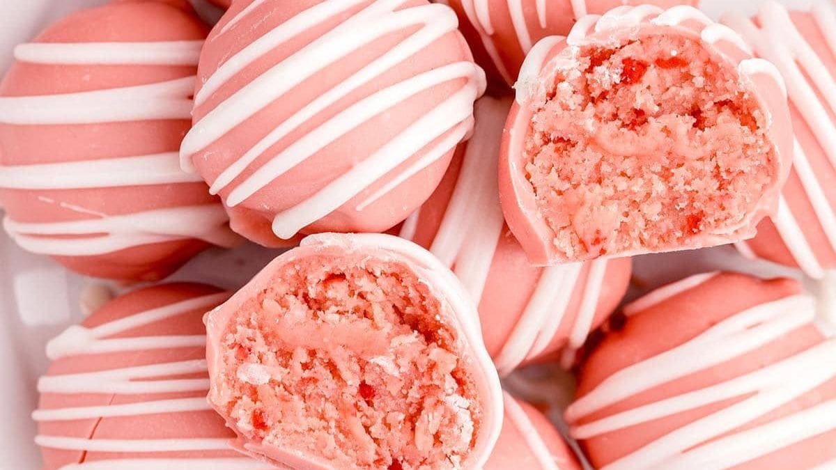 Strawberry Cheesecake Bites