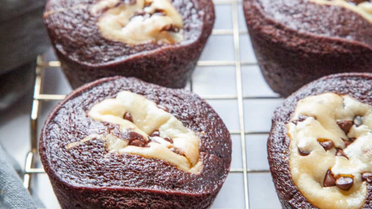 Black Bottomed Cupcakes