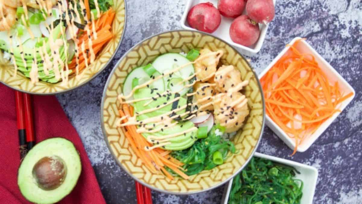 spicy shrimp poke bowl