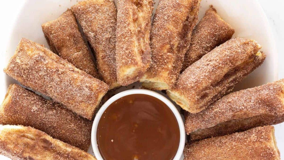 Easy Baked Churros with Puff Pastry