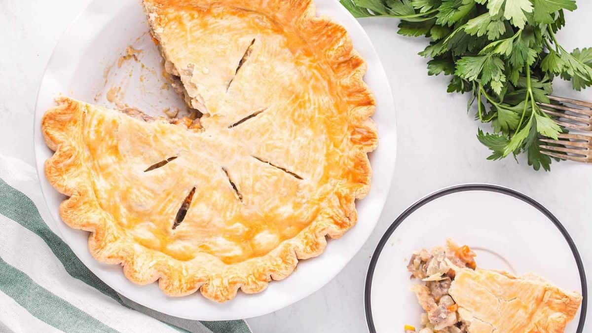 10 Recipes With Premade Pie Crust - Blues Best Life