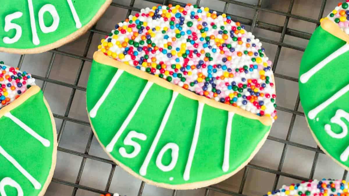 Fun football cookies in a cooling rock.