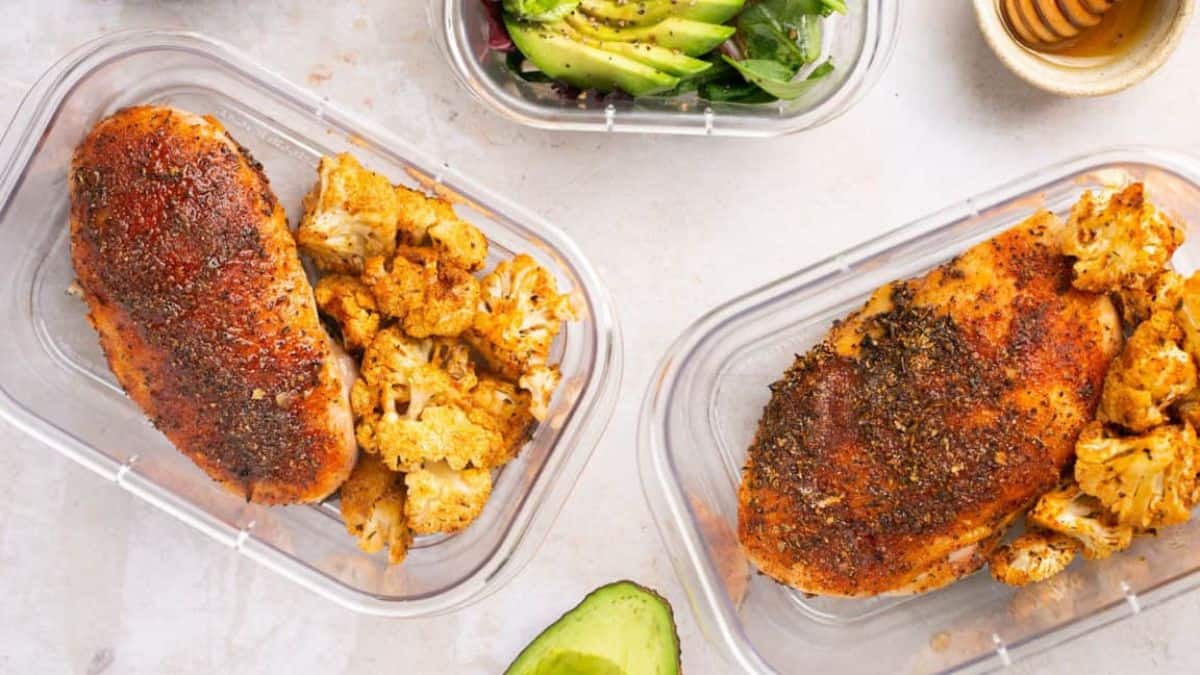 Honey garlic chicken and cauliflower with avocado.