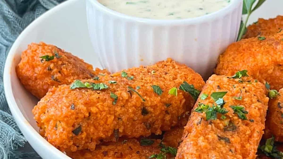 Freshly cooked buffalo tofu with dipping sauce on the side.
