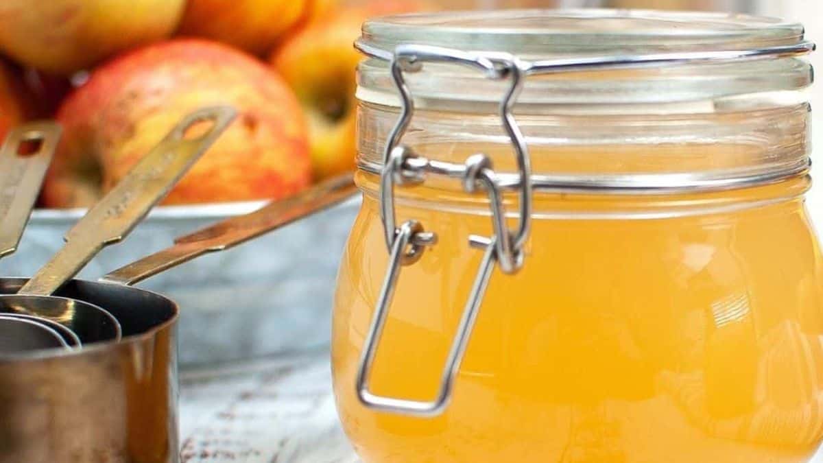 Homemade apple cider vinegar