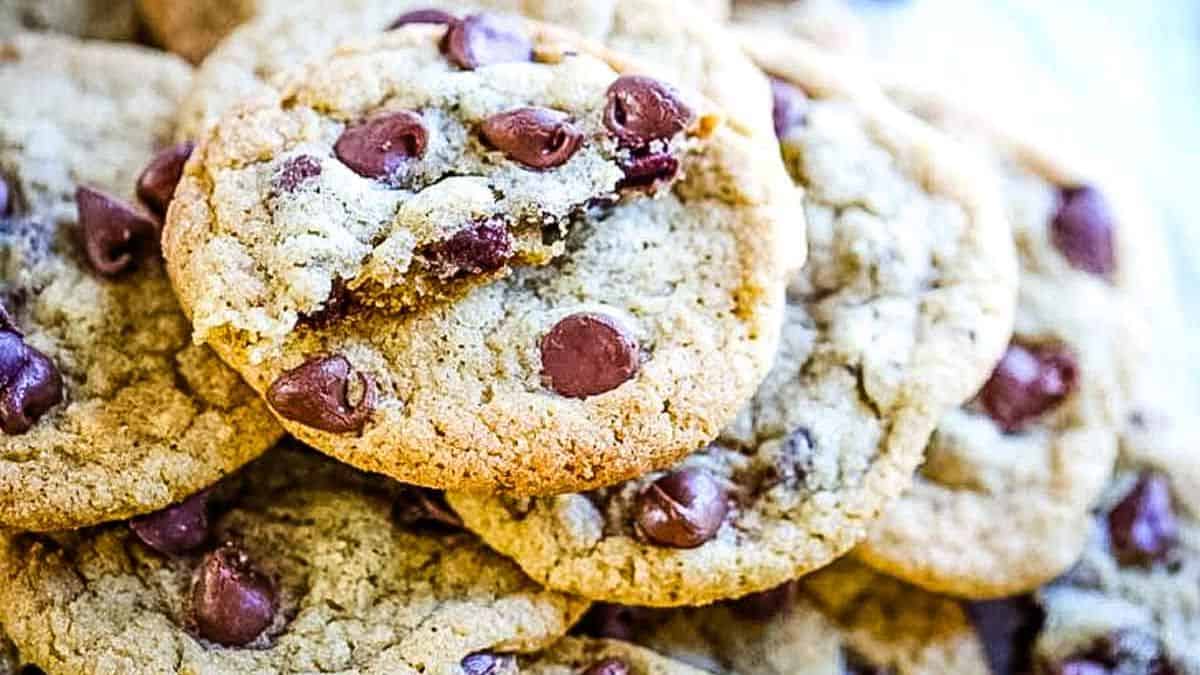 A few pieces of soft chocolate chip cookies. 