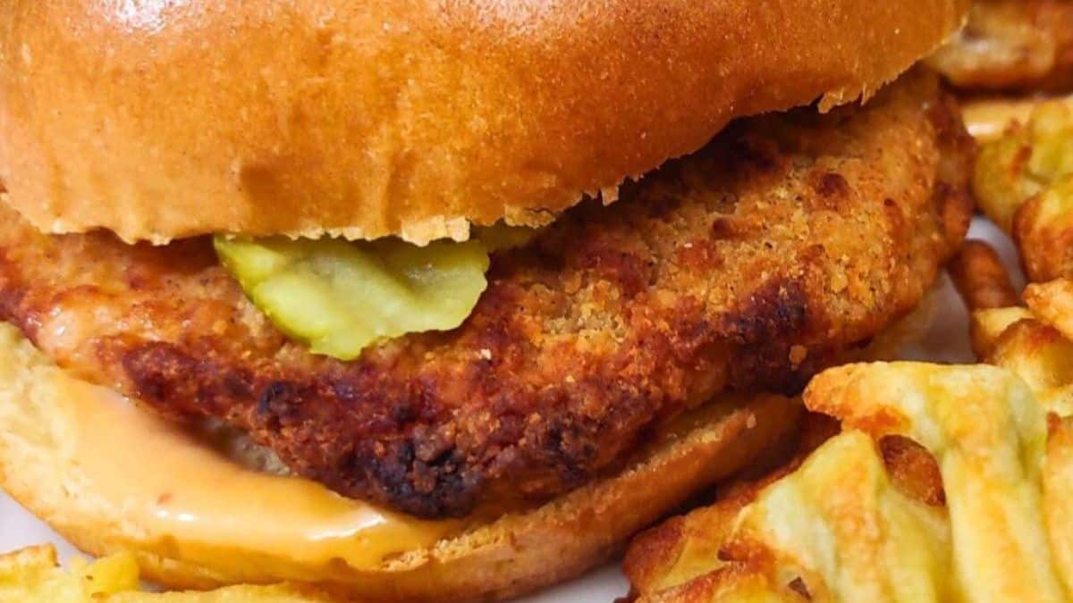 Copycat chick fil a sandwich using Aldi red bag chicken.