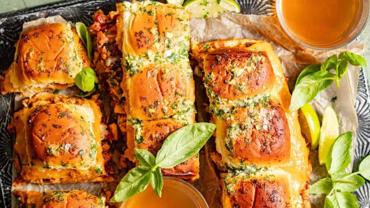 BBQ Chicken Sliders served in a tray.. 