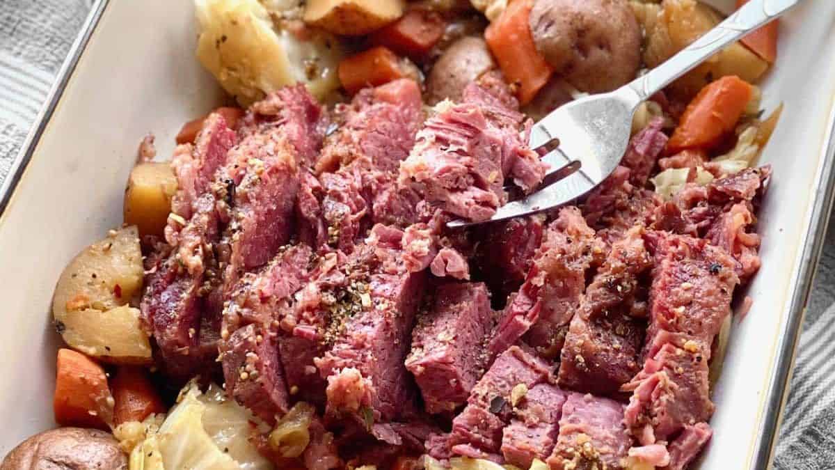 mouthwatering Dutch oven corned beef
