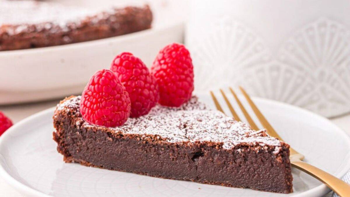 A slice of flourless chocolate torte 