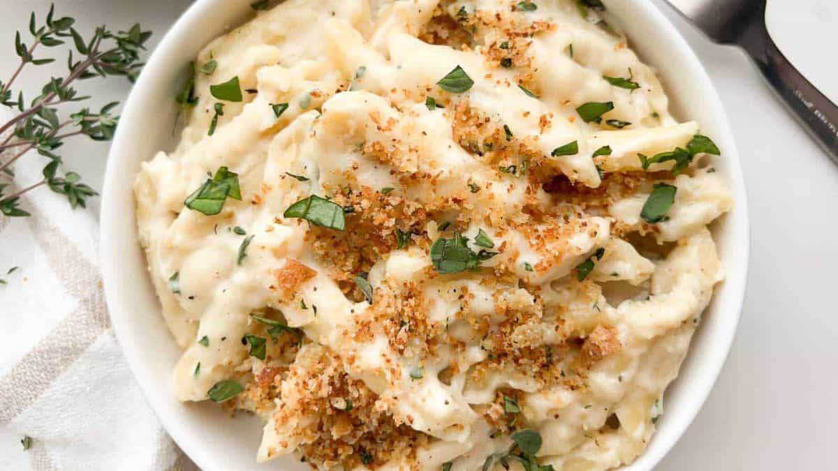 A bowl of Italian Mac and Cheese.