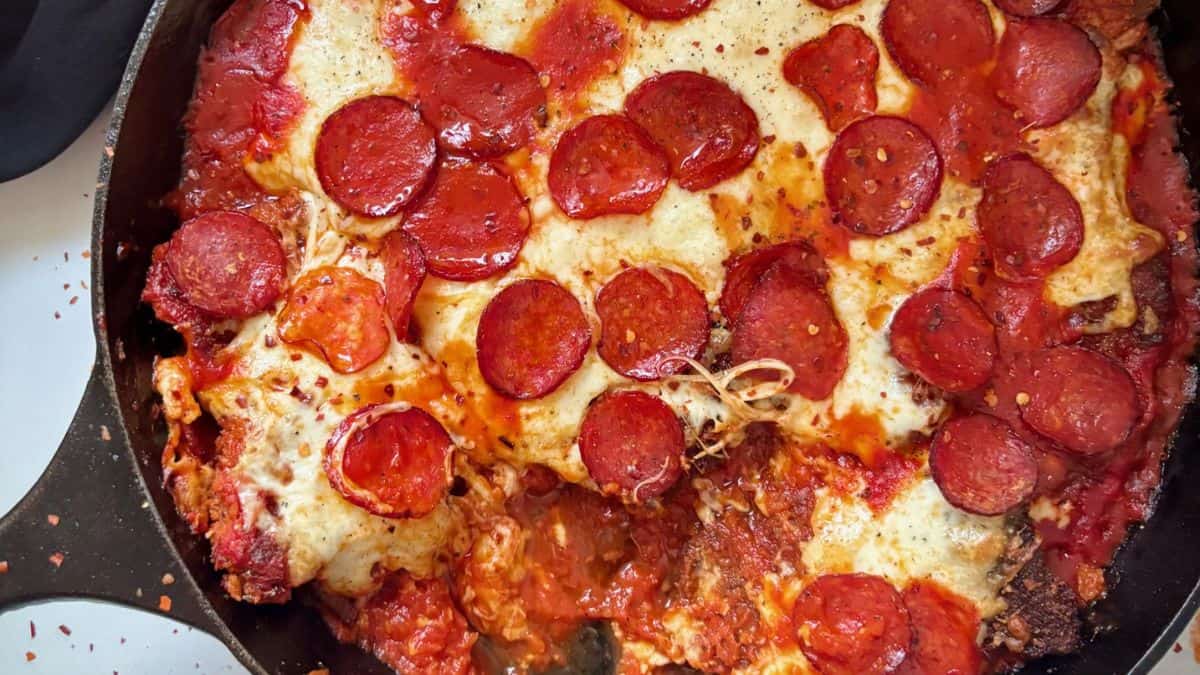 marinara sauce chicken-pepperoni pizza style in a skillet pan.