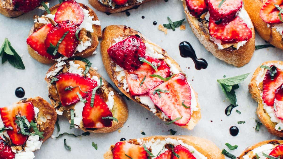 A few pieces of strawberry goat cheese crostini.